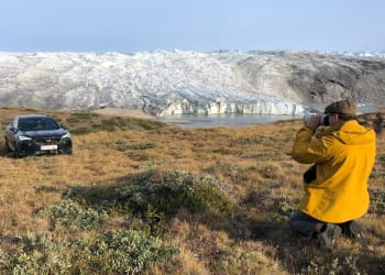CUPRA Formentor e-HYBRID w obiektywie Paolo Pellegrina na Grenlandii