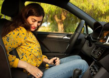 Bezpieczne dziecko w samochodzie – 10 najważniejszych zasad