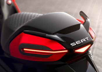 SEAT wchodzi na rynek motocykli  z całkowicie elektrycznym eScooterem