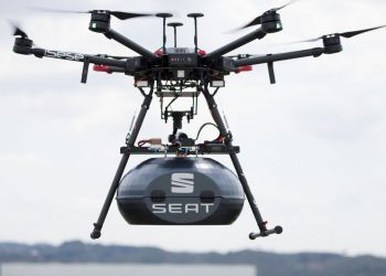 Kierownica prosto z nieba. Jak wygląda nowy sposób dostawy dronami?
