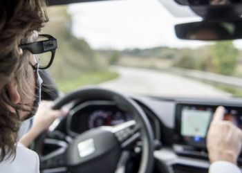 Przyszłość bezpieczeństwa na drogach – czujniki śledzące ruch oczu