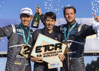 CUPRA zwiększa prowadzenie w FIA ETCR. Adrien Tambay zwycięzcą wyścigu na Węgrzech