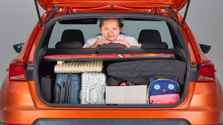 Sposoby na spokojne pakowanie samochodowego bagażnika według SEAT-a